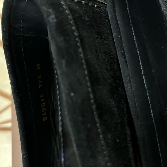 🆕 Louis Vuiton Logo gorgeous Driiving Loafes 🥰 - Picture 8 of 9